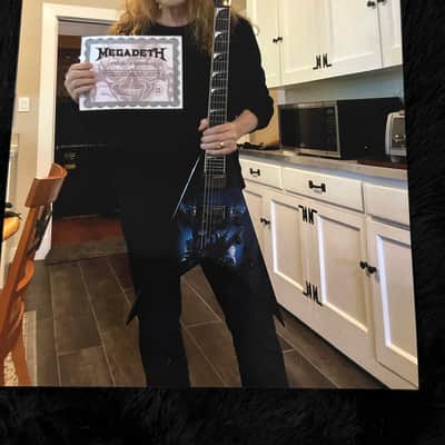 Dean USA Dave Mustaine Owned Tour Guitar Signed with Pics & COA image 19