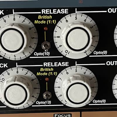 Empirical Labs EL8X-S Distressor Stereo Pair with British Mode and Image Link 2024 - Black image 5