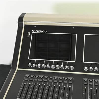 DiGiCo S21 48-Channel Digital Audio Mixing Console with Road Case CG0072B image 4