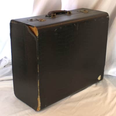 Italian Black Hard Case for Accordion 20.50" x 17" x 9.25" (52cm x 43cm x 23.50cm) image 1