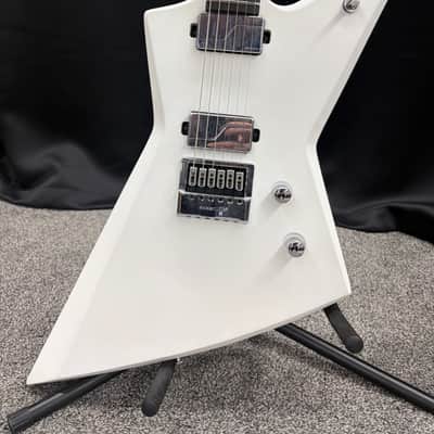 Solar E1.6Vinter Pearl White Matte Electric Guitar image 2