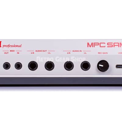 Akai MPC Sample *Mint* Sampler Sequencer Effects Processor Portable Groovebox image 3