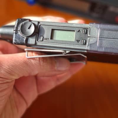 Sennheiser Sennheiser SRC-SAD Stereo Transmitter 790–822 MHz + EW-CAD IEM Receiver – German Tank System image 9