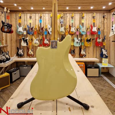 Fender Player II Jaguar, Rosewood Fingerboard, Hialeah Yellow image 10