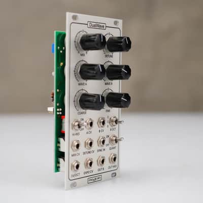 Modcan DualWave Eurorack Module w/ Box & Patch Cables #58566 image 6