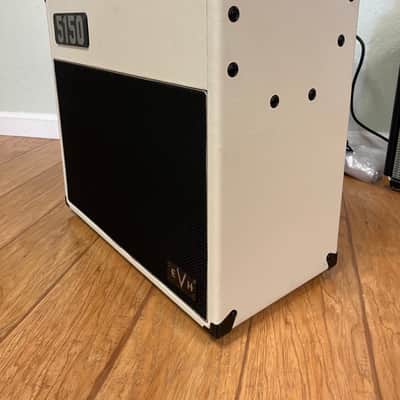 EVH 5150 Iconic Series 2-Channel 15-Watt 1x10" Guitar Combo 2021 - Present - Ivory image 2