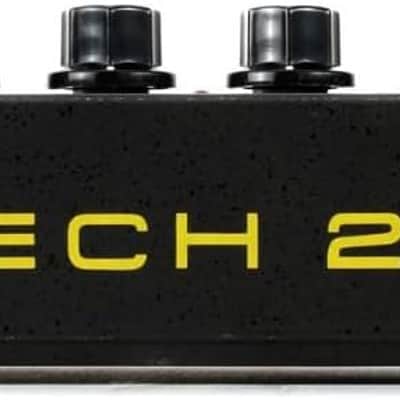 Tech 21 PBDR SansAmp Programmable Bass Driver DI 3-Channel Bundle w/ 2X Strukture S6P48 Woven Right Angle Patch Cables, 12x Fender Picks and Liquid Audio Polishing Cloth image 3