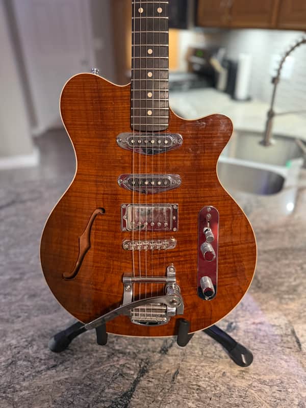 Smitty Custom Model 1 2015 image 1