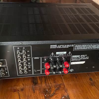Yamaha  RX-570 stereo receiver image 2
