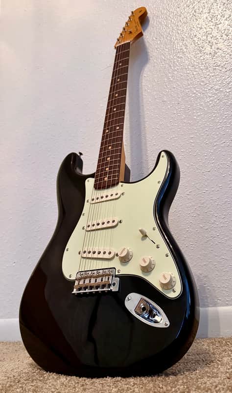 Fender Vintera III Early '60s Stratocaster