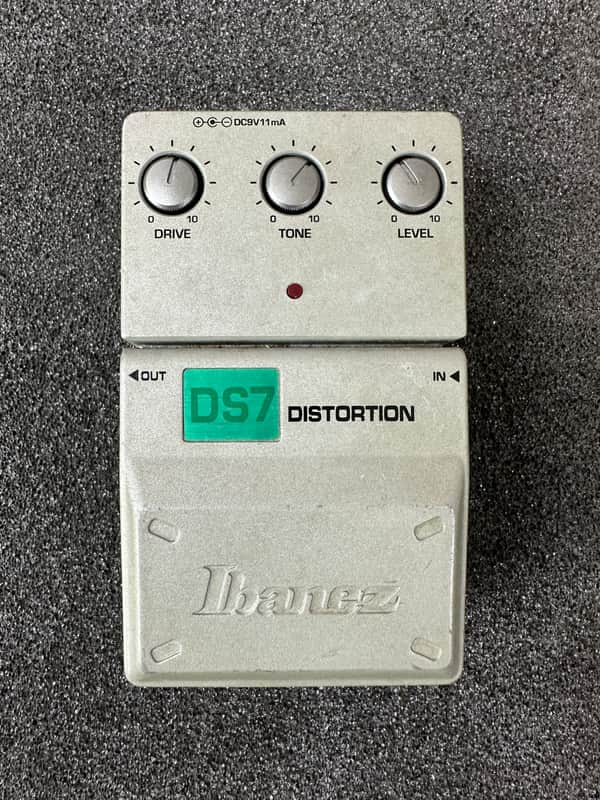 Ibanez DS7 Distortion 1999 - 2001 - Silver image 1