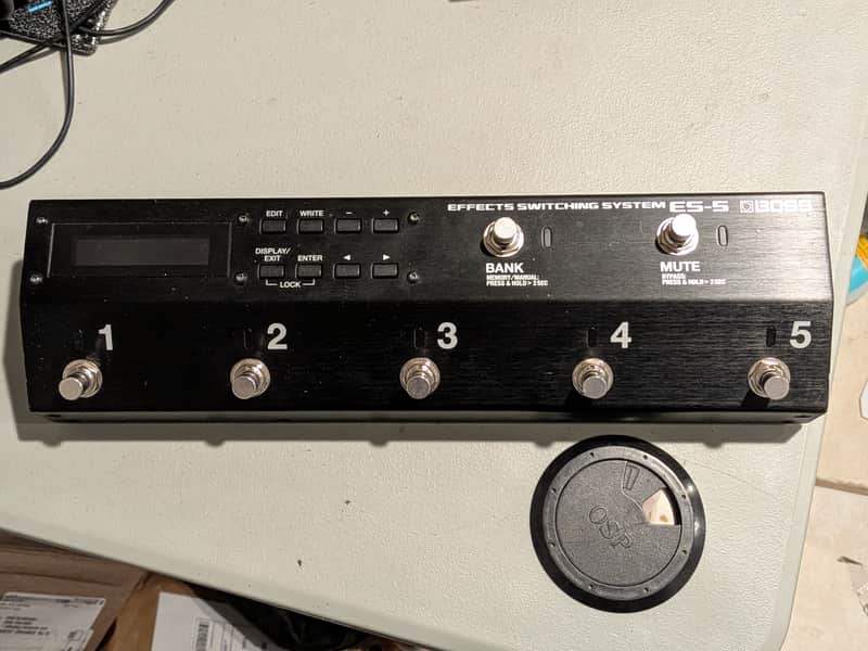 Boss ES-5 Effects Switching System 2016 - 2024 - Black image 1