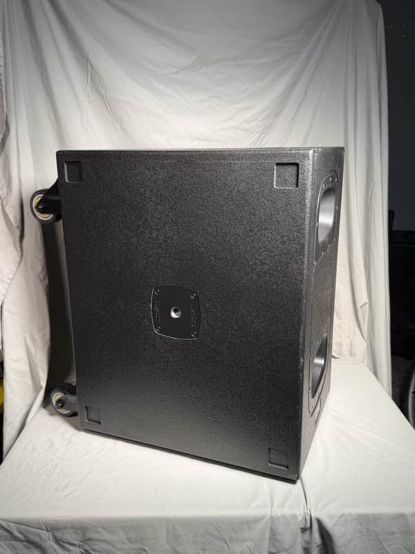 QSC KS112 2000-Watt 12" Active Subwoofer - Black image 1
