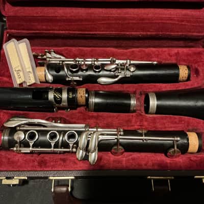 Buffet Crampon E-11 Wooden Intermediate Bb Clarinet image 1