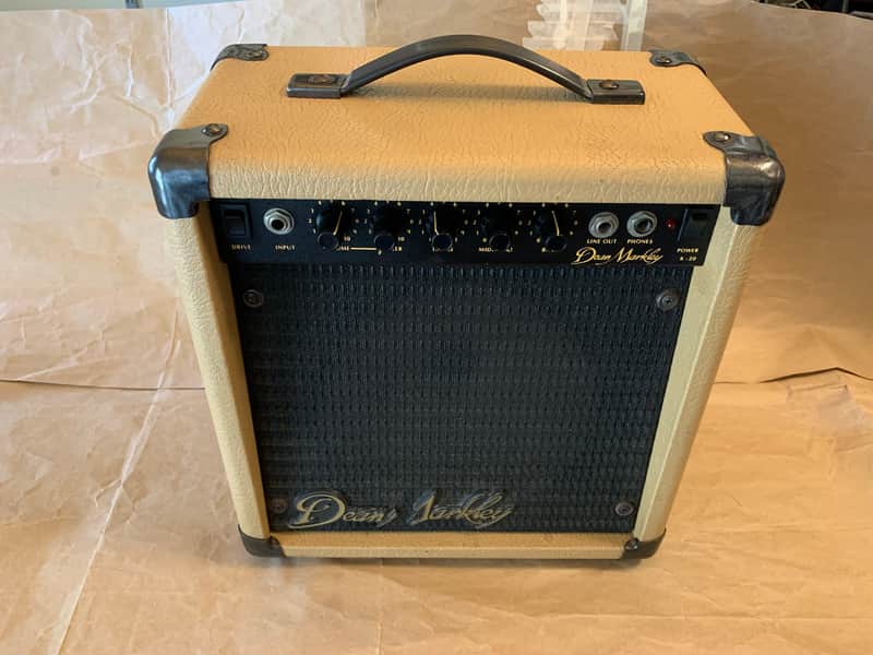 Dean Markley K20 1980s Guitar Amp 8inch speaker  Made in USA  Very good Condition image 1