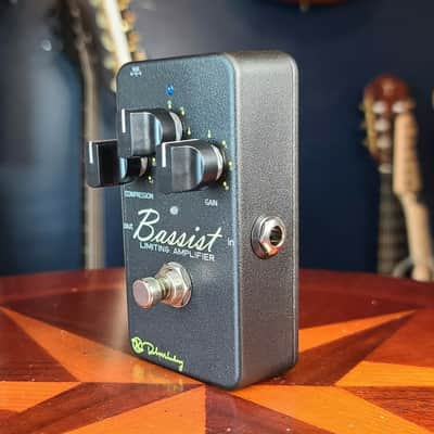 Keeley Bassist Limiting Amplifier Bass Compressor Pedal image 4