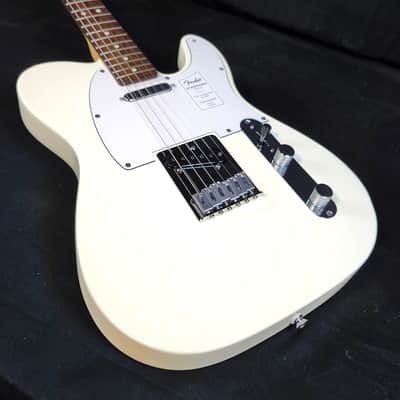 Fender Standard Telecaster Electric Guitar Laurel Fingerboard, White Pickguard, Olympic White image 5