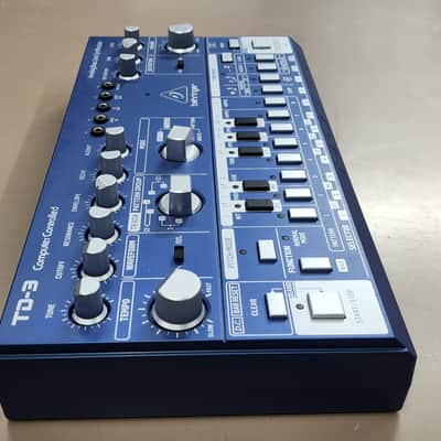 Behringer TD-3 Analog Bass Line Synthesizer - Blue image 4