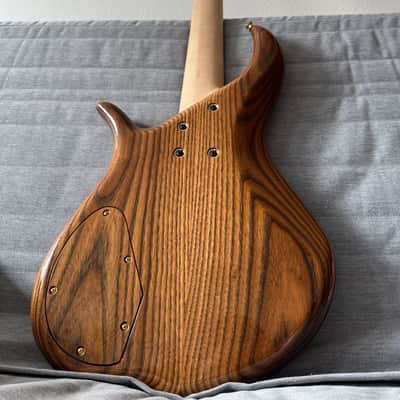 F Bass  BN5 2025 - Roasted Ash image 2