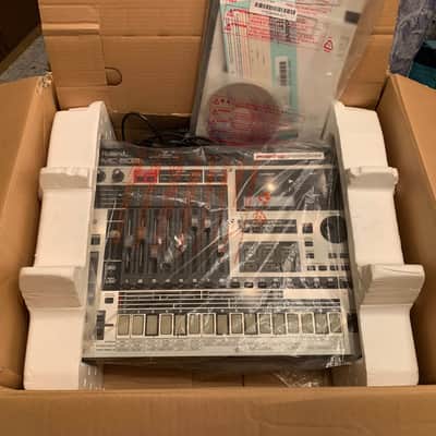 Roland MC-808 Groovebox 2010s - Silver image 2