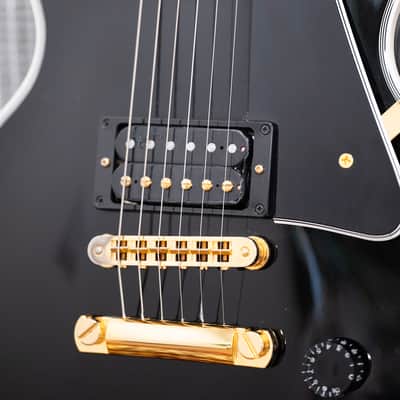 2012 Gibson Custom Les Paul Custom - in Black Ebony & Gold image 7