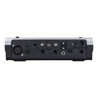 Zoom V3 Multi-effects Vocal Processor and USB Audio Interface with 1 XLR Input image 3