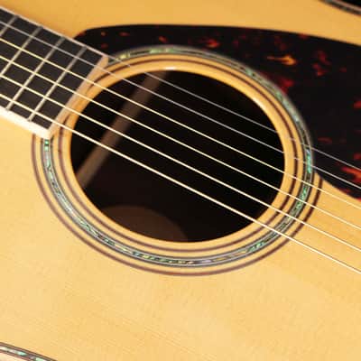 Yamaha LL36R Acoustic Guitar Natural image 9