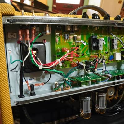 2006 Fender Hot Rod Deluxe Limited Edition 40w 1x12" Tube Amp Combo (Clean, Ready) image 11