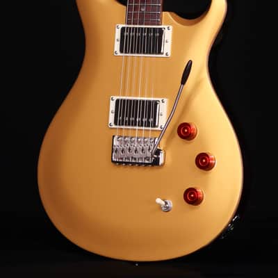 PRS SE DGT, Gold Top with Moons Inlay - USED image 2