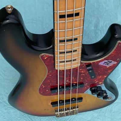 Fender Jazz Bass 1972 - Suburst - Maple Fingerboard with Black Blok image 4