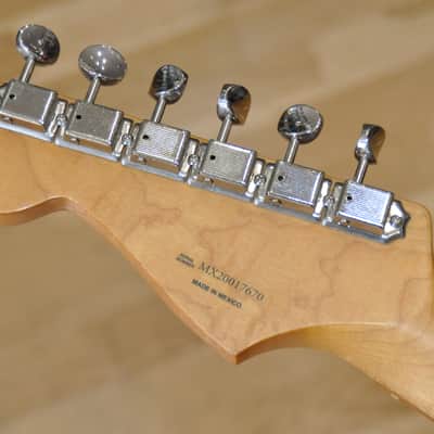 FENDER Stratocaster Vintera '60s Strat Mod OWH Olympic White / Made in Mexico / 60s Stratocaster / MX20017670 image 13