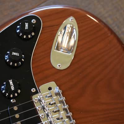 Vintage! 1977 Fender Stratocaster Double-Cut Electric Guitar Mocha Brown + OHSC image 7