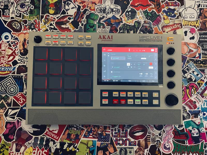 Akai MPC Live II Standalone Sampler / Sequencer Retro Edition 2020 - Present - Grey image 1