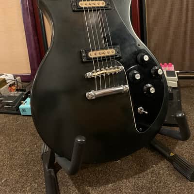 Yamaha SX-60 electric guitars