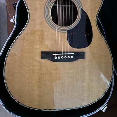 Martin OM-28E Acoustic Electric Guitar 2023 - Aging Toner Natural image 5