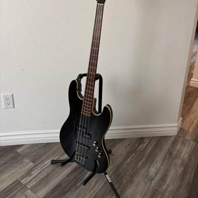Fender Aerodyne Jazz Bass Bild 5