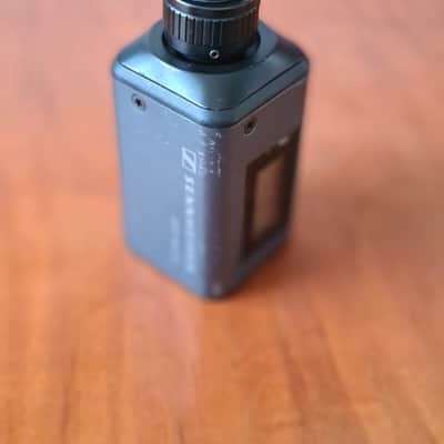 Sennheiser π€ Sennheiser SKP 500 G2 Plug-On Transmitter β Professional Wireless Power image 6