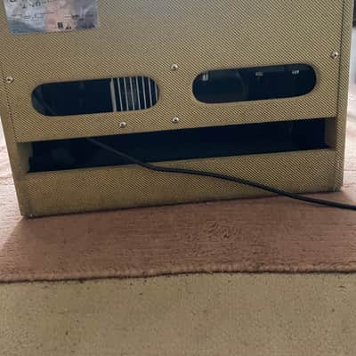 Fender Blues Deluxe Reissue 2-Channel 40-Watt 1x12" Guitar Combo 2005 - Present - Tweed image 2