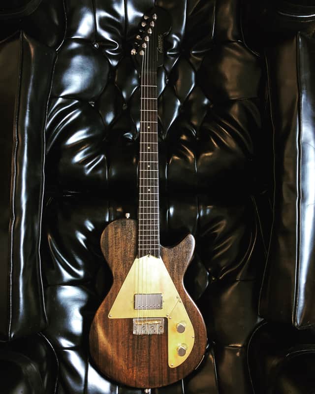 Zuvanich Single cut modern 2021 Mahogany with black wash image 1