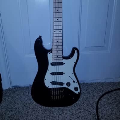 Headless Travel stratocaster Strat style image 1