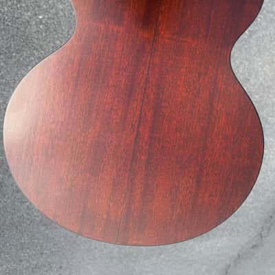 Huss and Dalton Model MJ Road Edition Custom Jumbo Thermo-cured Sitka 2017 - Satin image 6