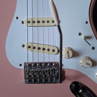 Fender Stratocaster 1997 - Shell Pink image 3