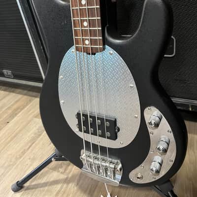 Ernie Ball Music Man SUB 2EQ Bass 4 Active 2004 -Textured Black image 8