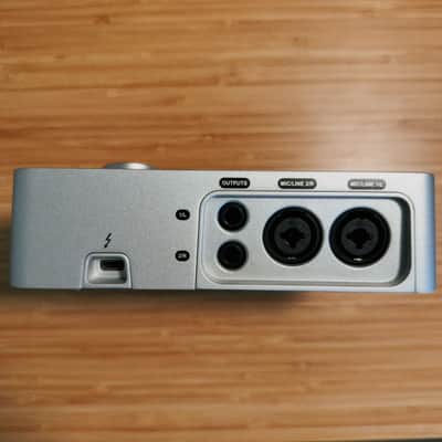 Universal Audio Apollo Solo Heritage Edition Thunderbolt 3 Audio Interface 2020 - Present - Silver image 6