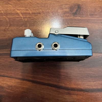 DigiTech Hardwire TR-7 Tremolo/Rotary 2010s - Blue image 4