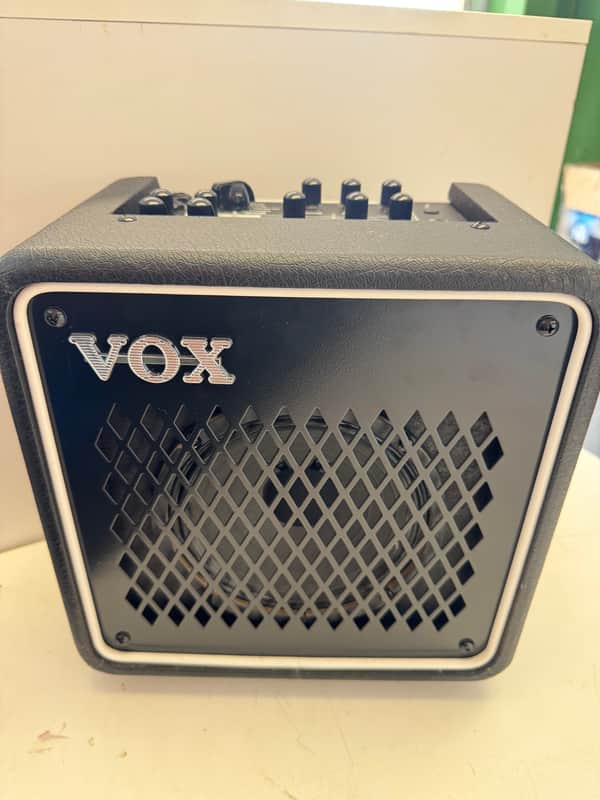 Vox Mini GO 10 10-Watt 1x6.5" Compact Digital Modeling Guitar Combo 2021 - Present - Black image 1