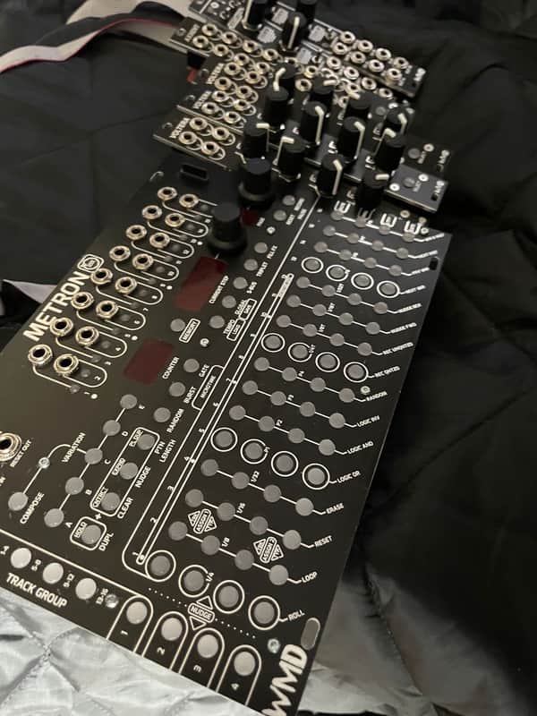 WMD Metron, 3x Voltera, 1x Axxent, 2x Time Warp - Black image 1