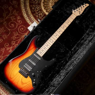 Tom Anderson Classic - Sunburst image 14