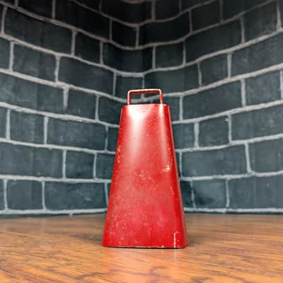 Red 7½" Cowbell – Bright, Cutting Tone – Live‑Ready Projection – Player‑Grade image 3