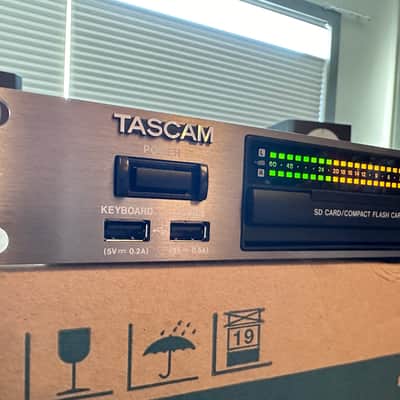 TASCAM DA-3000 Master Recorder 2013 - Black image 4